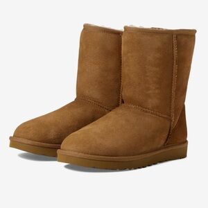 UGG Classic Short Boots, Size 10